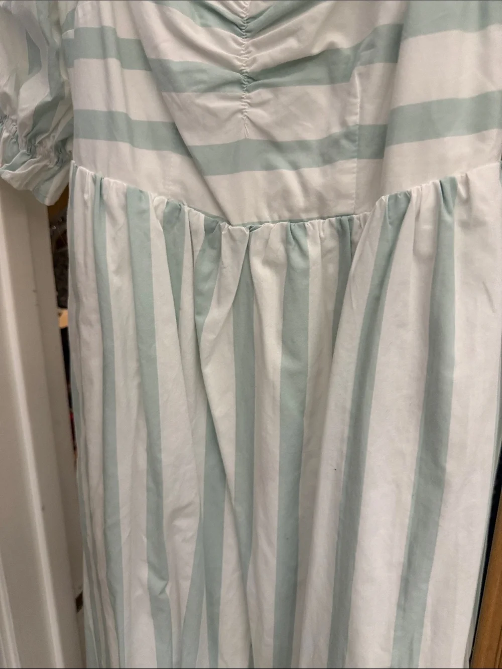 Abercrombie and Fitch Striped Puff Sleeve midi/maxi Dress in Mint & White